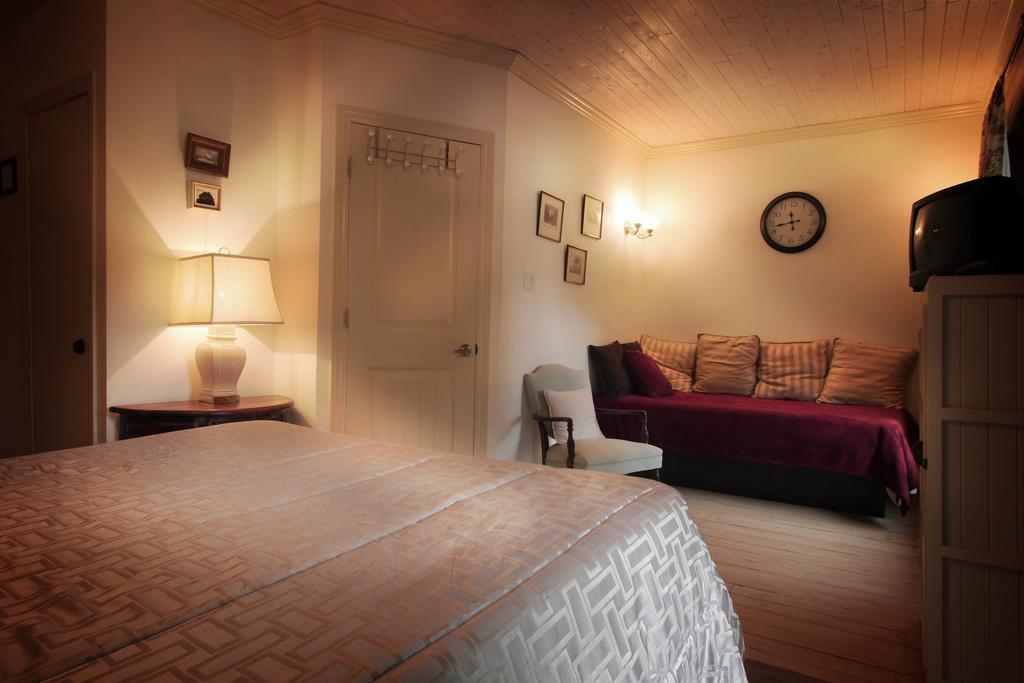 Manoir Du Lac Sept-Iles Saint-Raymond Rum bild